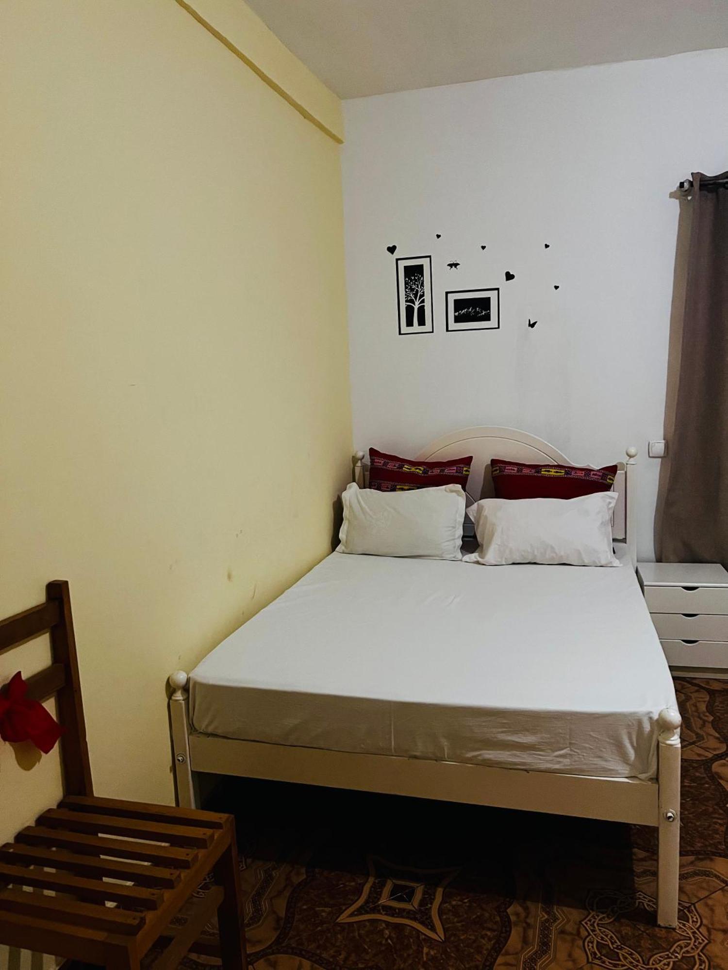 Pensao Simao & Julia Bed & Breakfast Orgaos Exterior foto